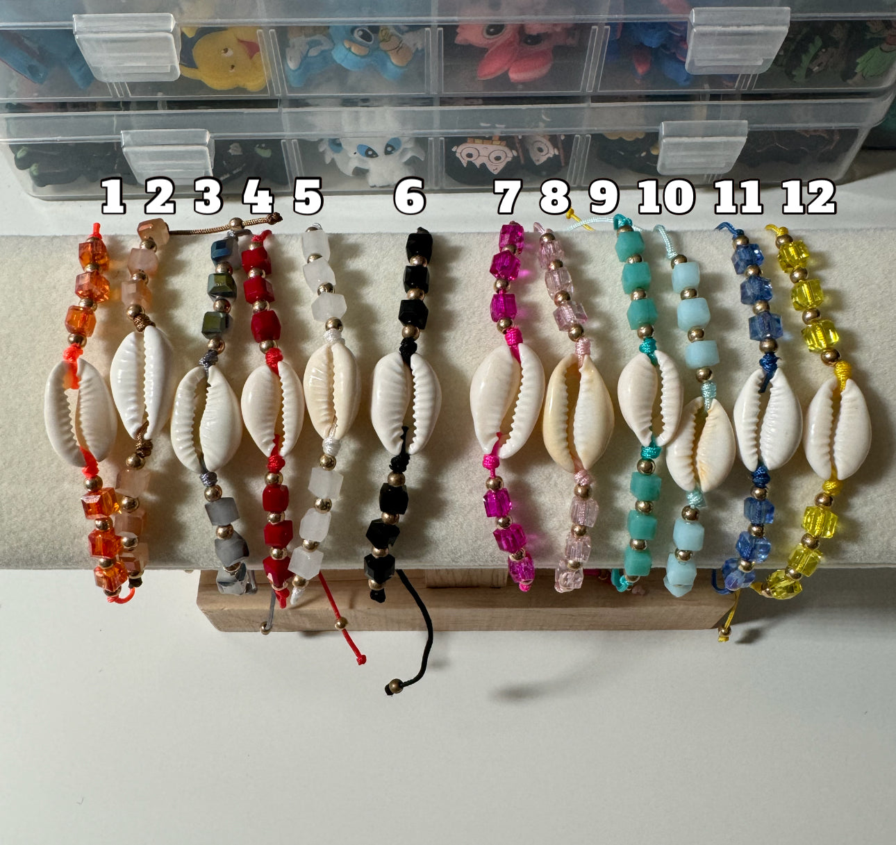 SHELL BRACELET